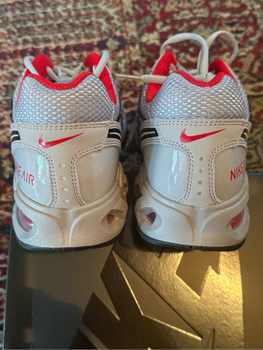 Nike Air Max Torch 4 Atmosphere Grey University Red Sneakers - White/Red/Black - Picture 4 of 6